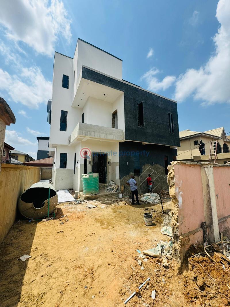 5 bedroom Detached Duplex For Sale Magodo GRA Phase 1 Ojodu Lagos - 0