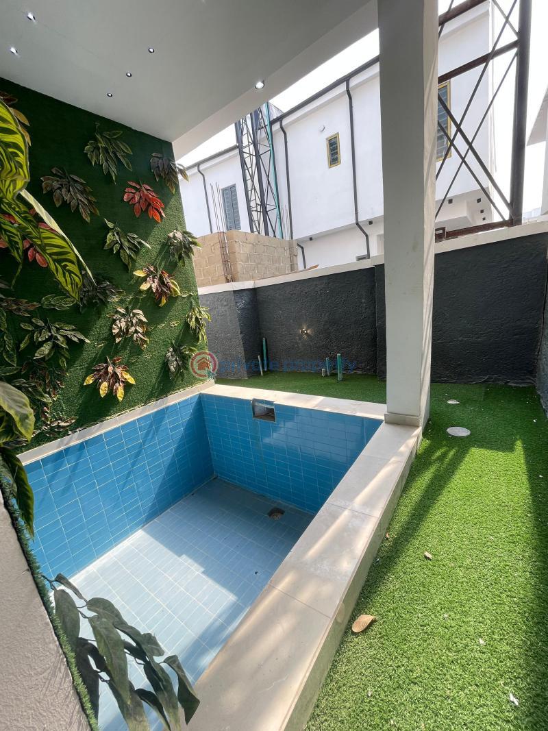 5 bedroom Detached Duplex For Sale This Lovely Built 5 Bedroom Offers Spacious Living Ajah Lagos - 10