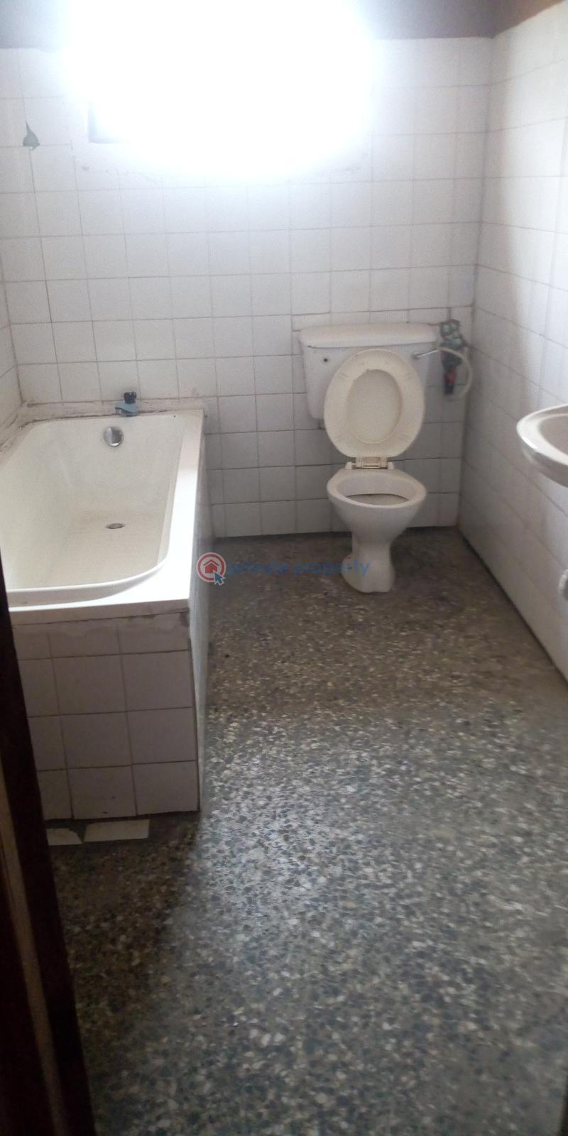 3 bedroom Flat & Apartment For Rent Ikeja Lagos - 2