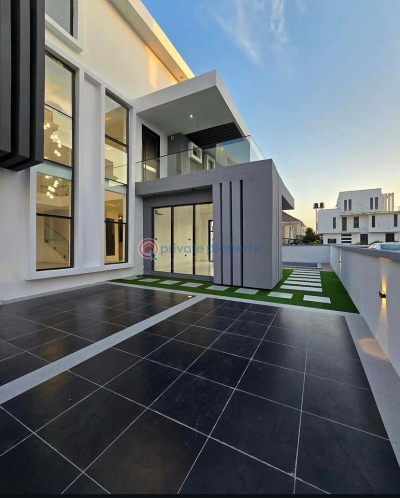 5 bedroom Detached Duplex For Sale Lakeview Lekki Lagos - 1