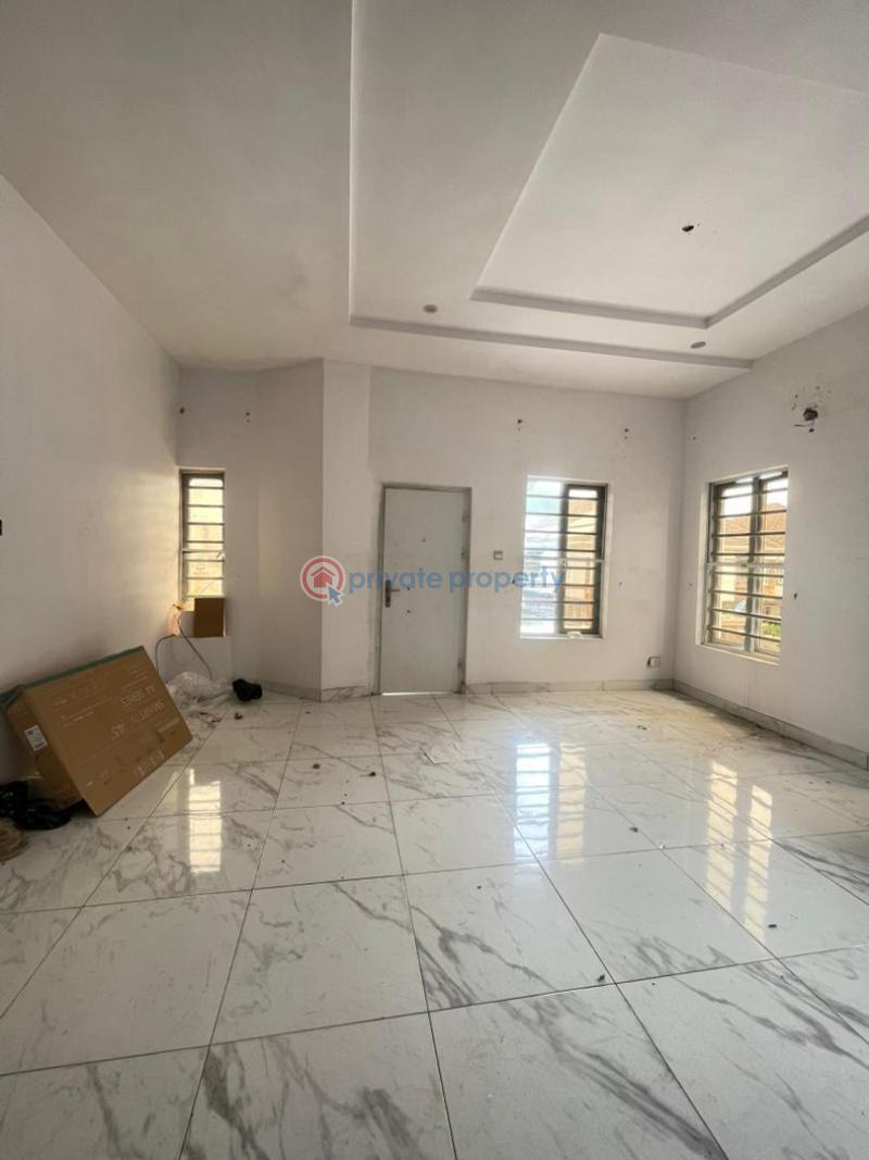 1 bedroom Self Contain For Rent Idado Estate Lekki Phase 2 Lagos - 4