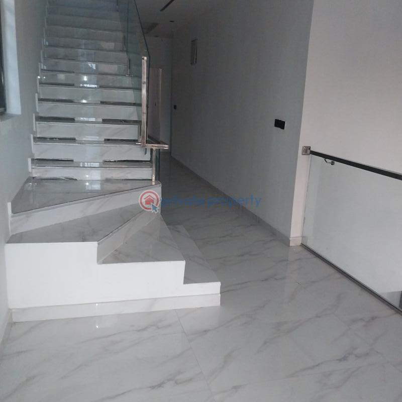5 bedroom Detached Duplex For Sale Ikota G.r.a Ikota Lekki Lagos - 11