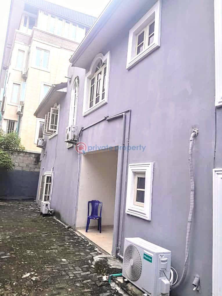 1 bedroom Flat & Apartment For Rent Osapa London Lekki Lagos - 3