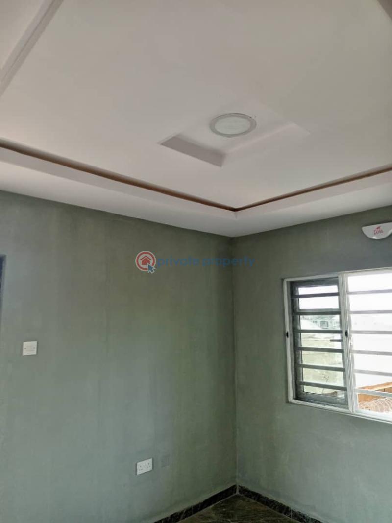 1 bedroom Mini Flat For Rent Sabo Ayobo Ipaja Lagos - 6
