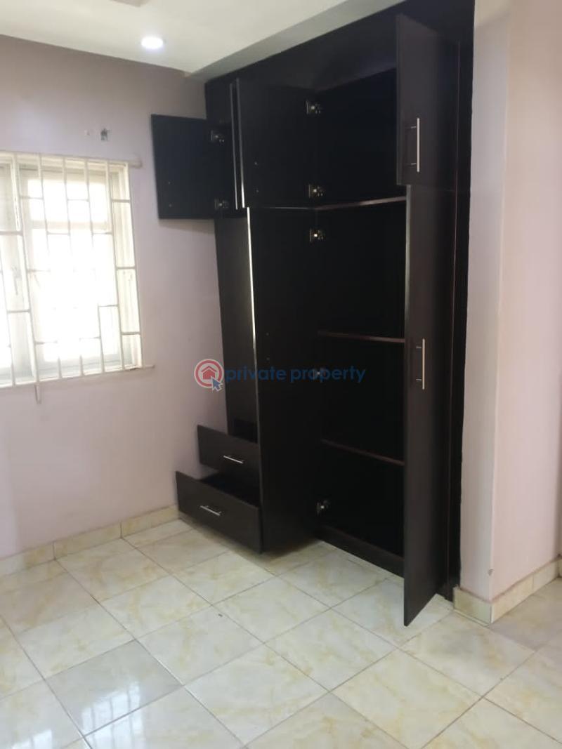 1 bedroom Flat & Apartment For Rent Agege Lagos - 10
