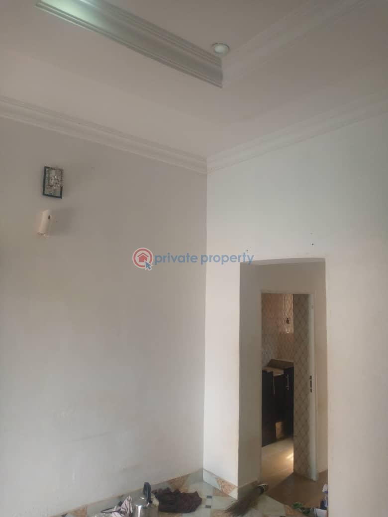 Flat & Apartment For Rent Agnes Courts Alalubosa Gra, Ibadan Oyo - 2