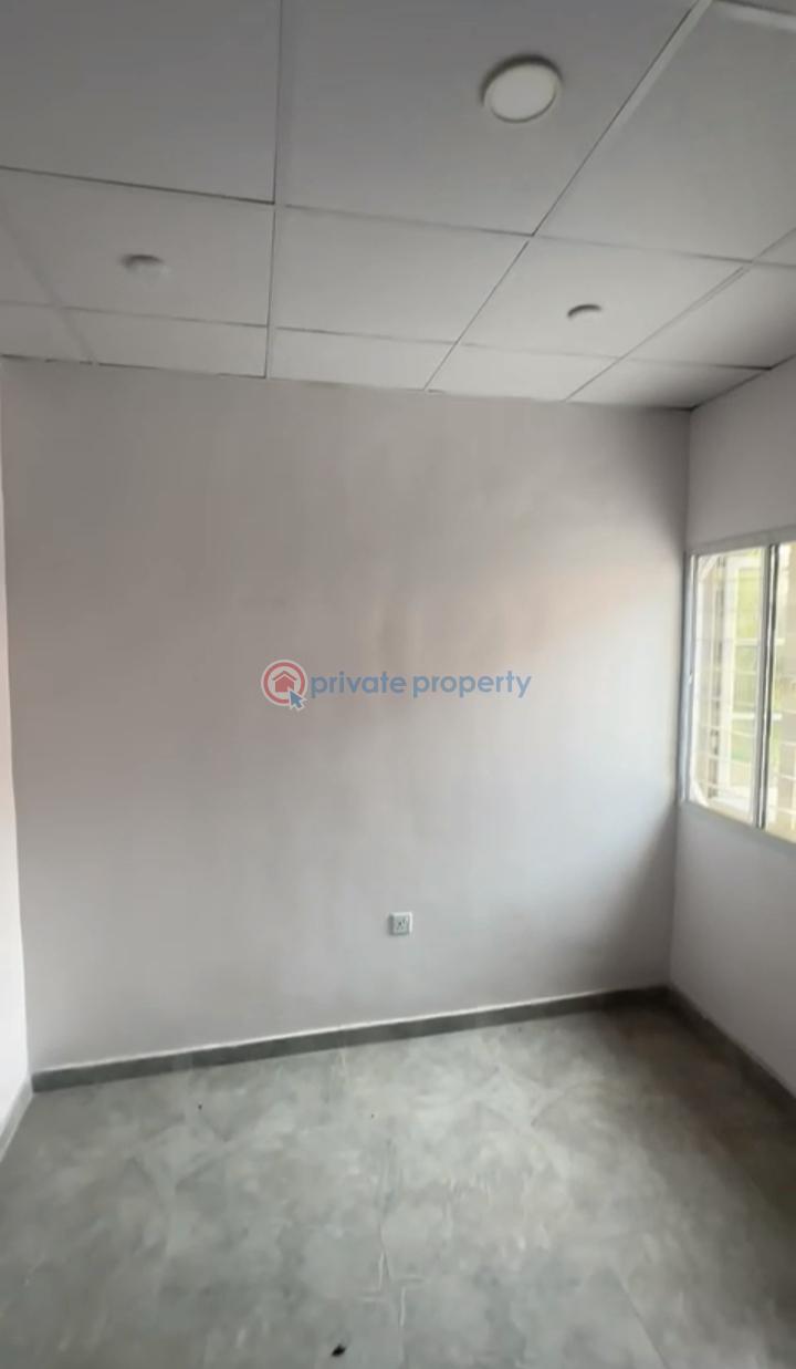 1 bedroom Flat & Apartment For Rent Ogudu GRA Lagos - 2