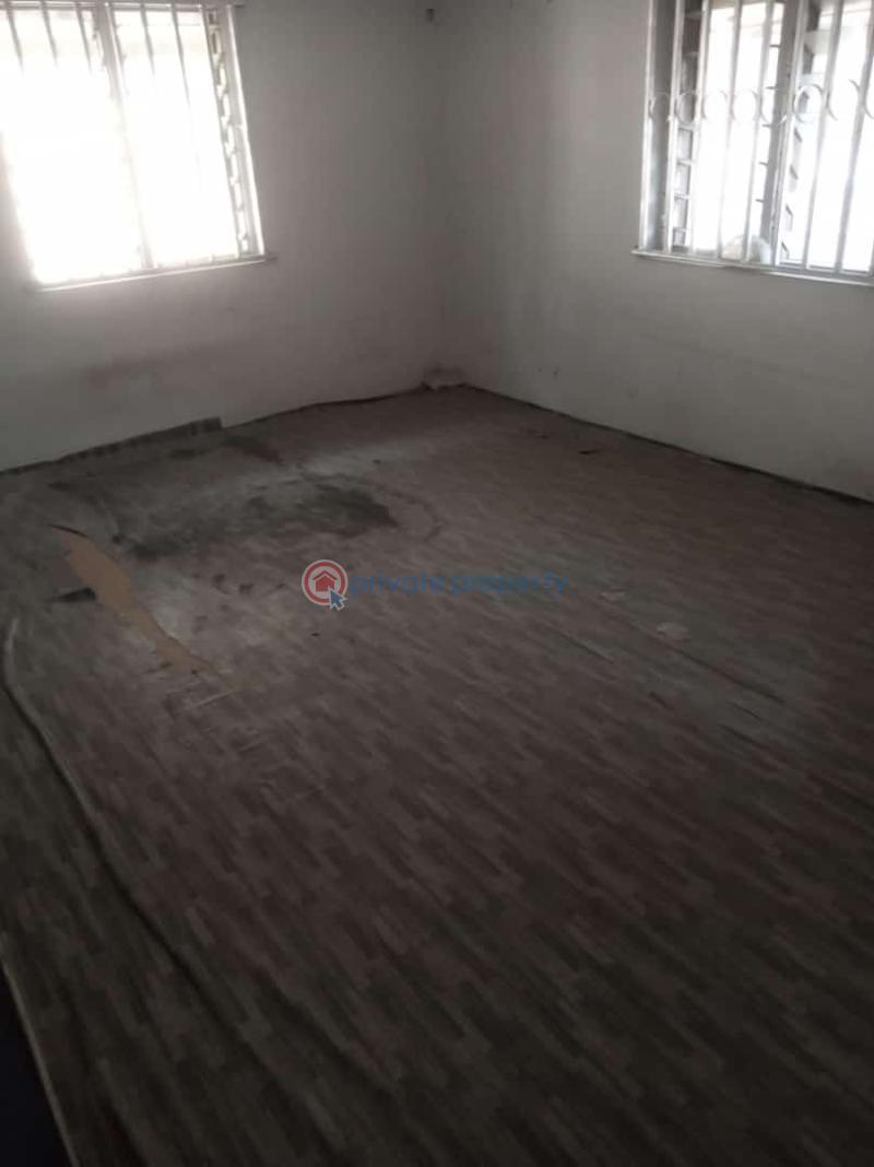 1 bedroom Flat & Apartment For Rent Bosede Kuboye Street Off Eric More Road Bode Thomas Suruler Bode Thomas Surulere Lagos - 0