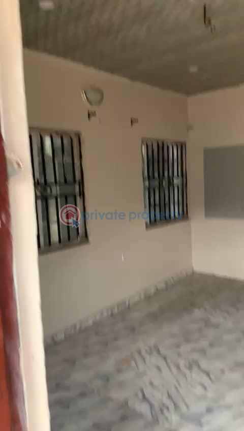 Neat mini flat - 1 Flat & Apartment For Rent Ahmadiya Abule Egba Lagos - 1
