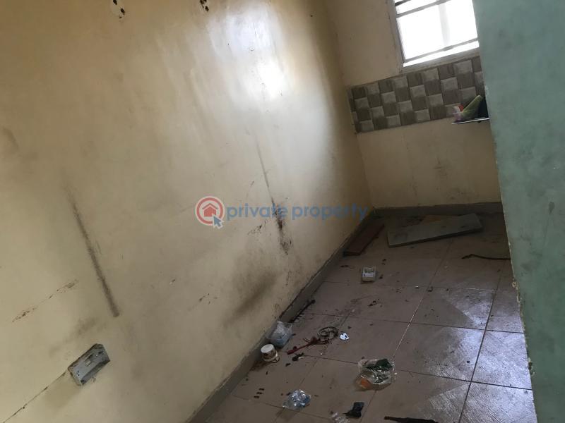 1 bedroom Office For Rent Old Yaba Road Yaba Lagos - 5