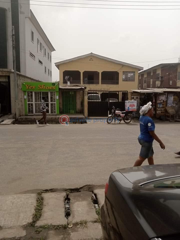 Mixed use - 0 Commercial Property For Sale Adefioye Street Surulere Lagos - 0