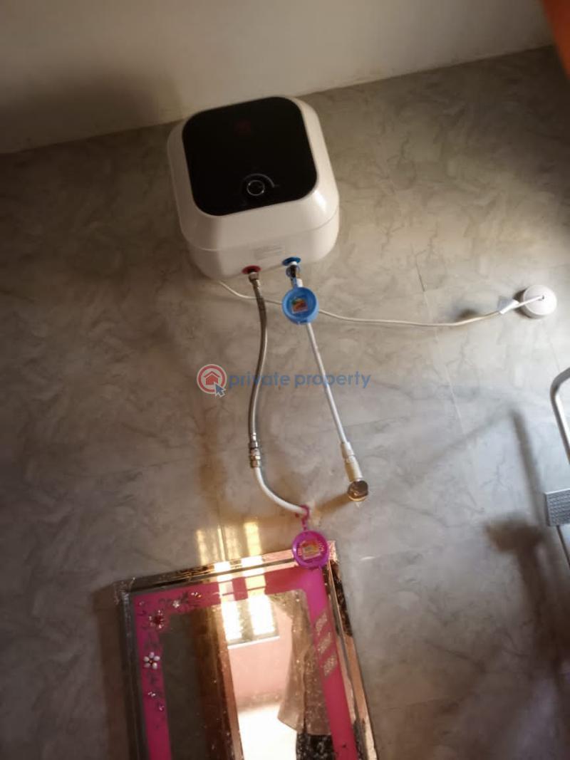 2 bedroom House For Rent No 10, Oba Adebisi Lane Oluyole Extension Ibadan Ibadan Oyo - 4