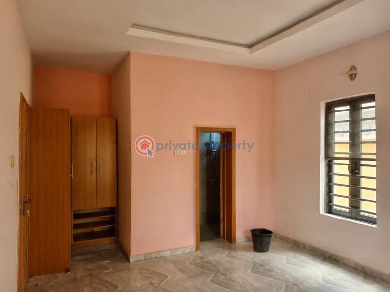 2 bedroom House For Rent No 10, Oba Adebisi Lane Oluyole Extension Ibadan Ibadan Oyo - 1