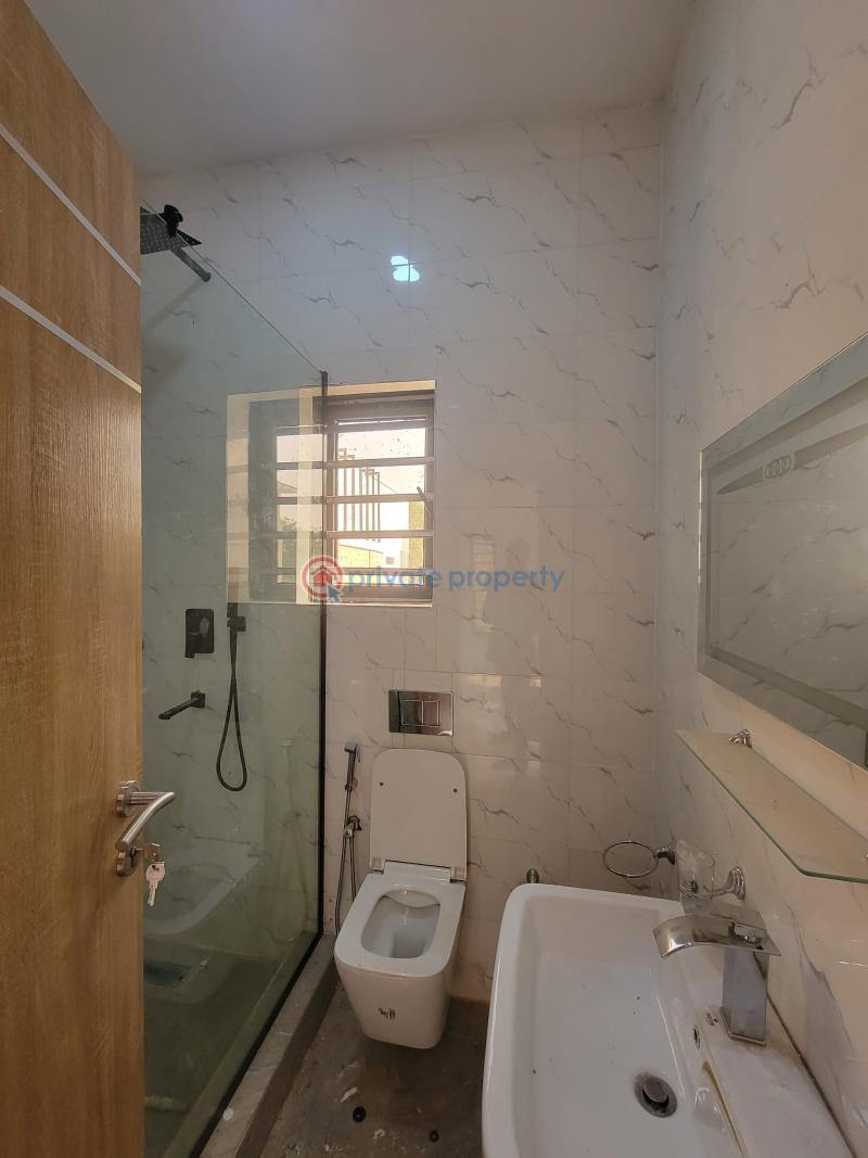 3 bedroom Semi detached Duplex For Rent No 30 A , Olunloyo Lane Carlton Gate G R A Akobo Ibadan Oyo - 5