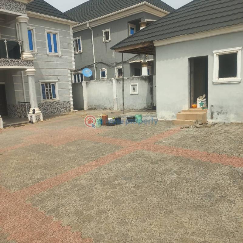 4 bedroom Detached Duplex For Sale Peluseriki Estate Behind Ire Akala Express On Akala Express Akala Express Ibadan Oyo - 1