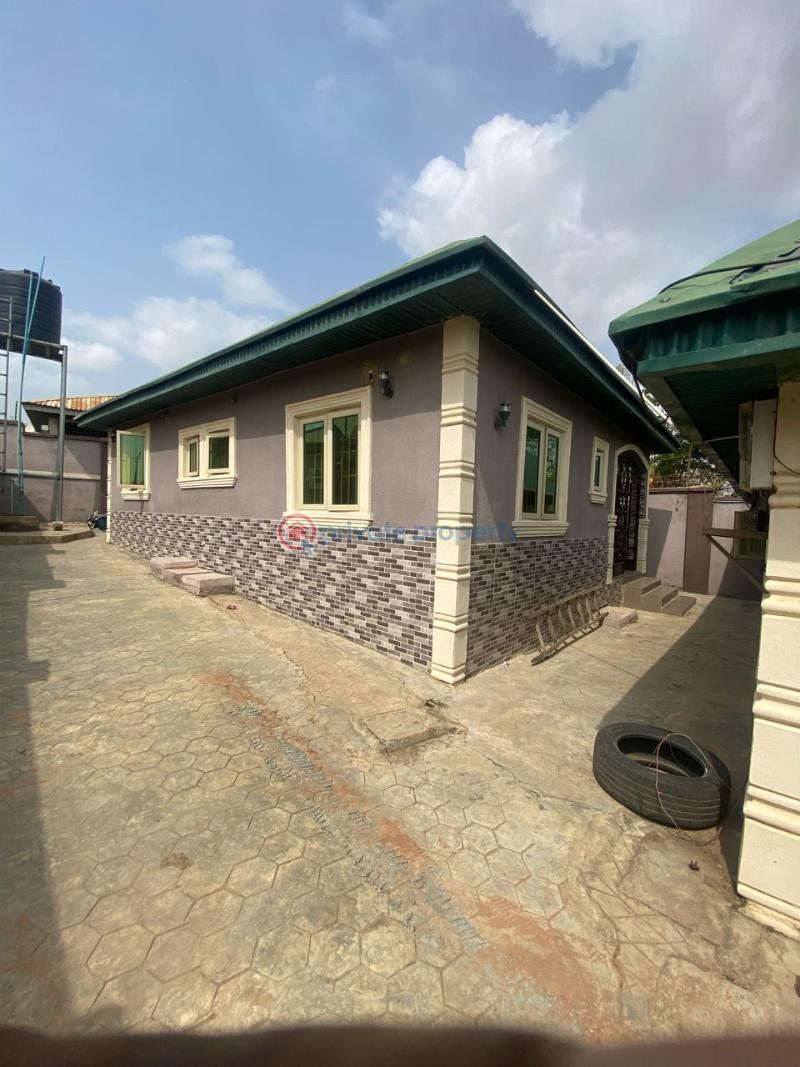 2 bedroom Flat & Apartment For Rent Kasumu Estate Akala Express Ibadan Oyo - 1