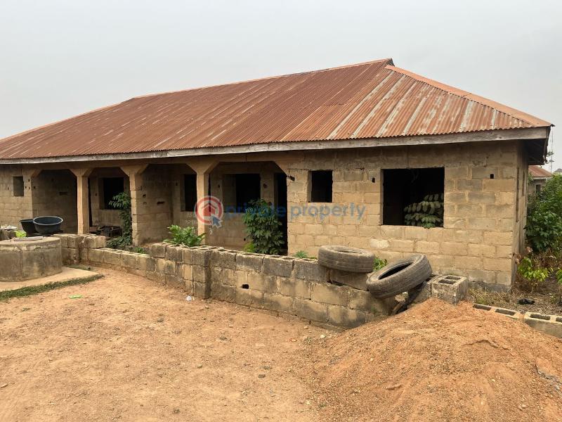 3 bedroom House For Sale Olosa Estate Akala Express Ibadan Oyo - 2