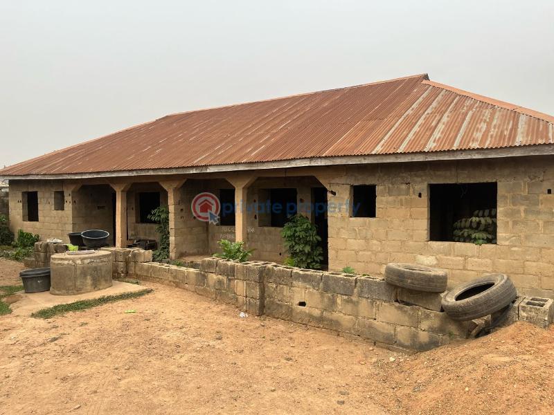 3 bedroom House For Sale Olosa Estate Akala Express Ibadan Oyo - 5