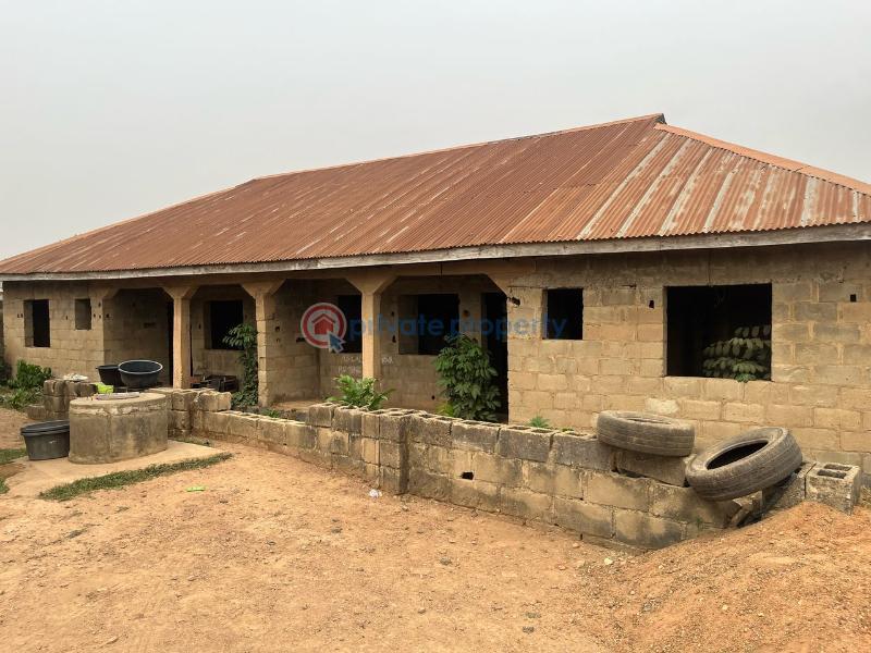 3 bedroom House For Sale Olosa Estate Akala Express Ibadan Oyo - 4