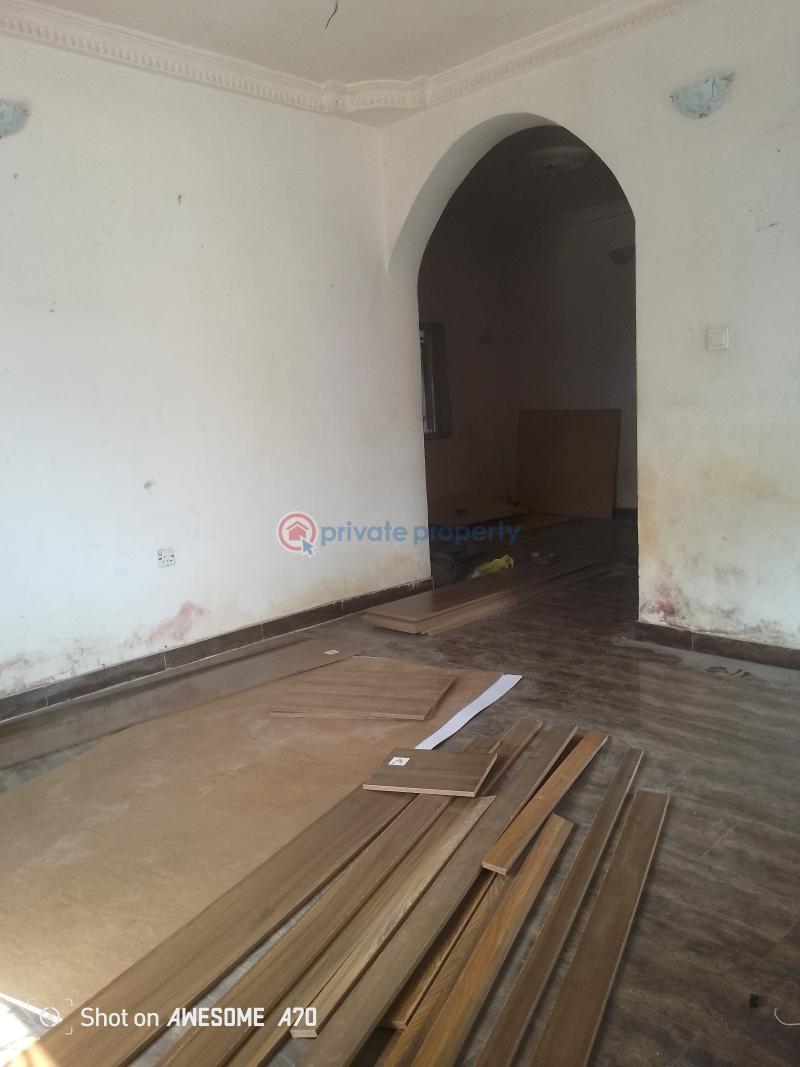 3 bedroom Block Of Flats For Rent Estate Badore Ajah Lagos - 6