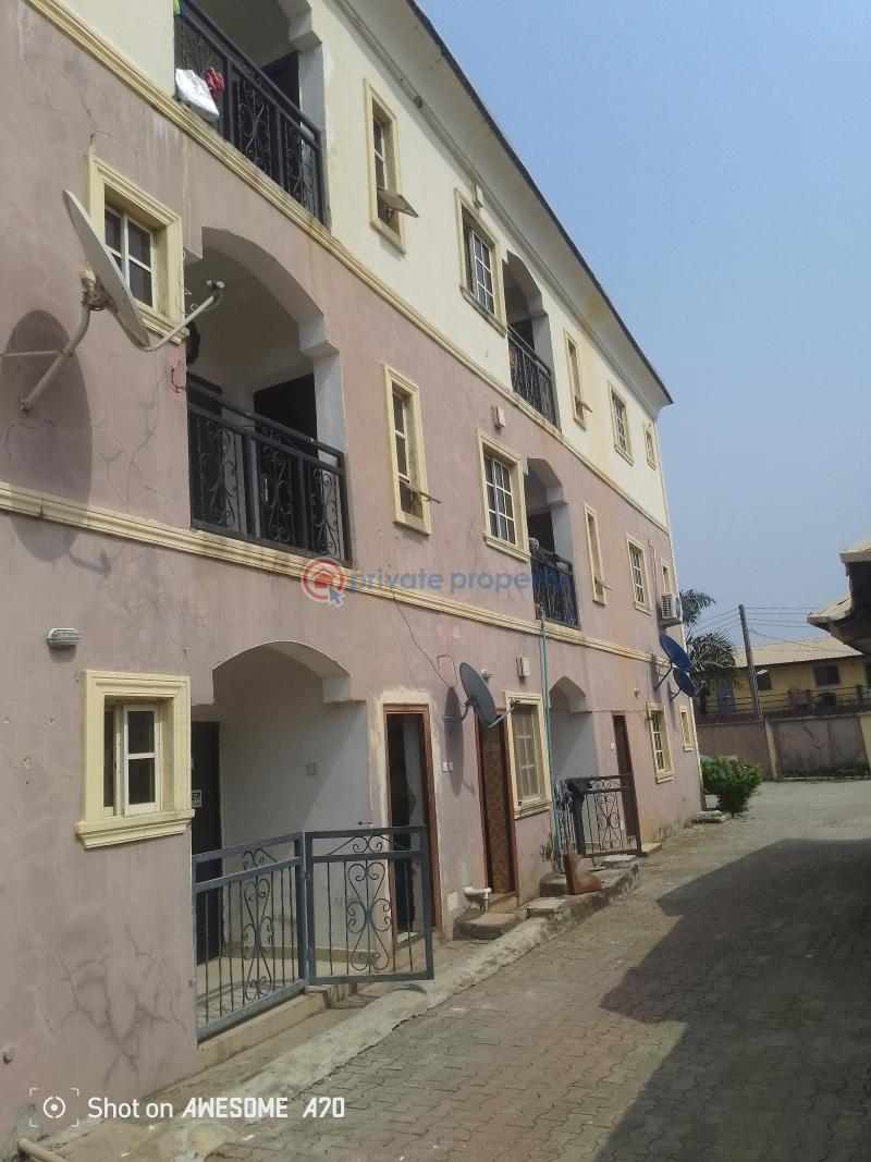 3 bedroom Block Of Flats For Rent Estate Badore Ajah Lagos - 0