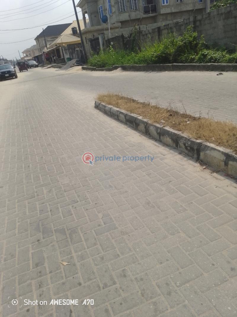 3 bedroom Block Of Flats For Rent Estate Badore Ajah Lagos - 19