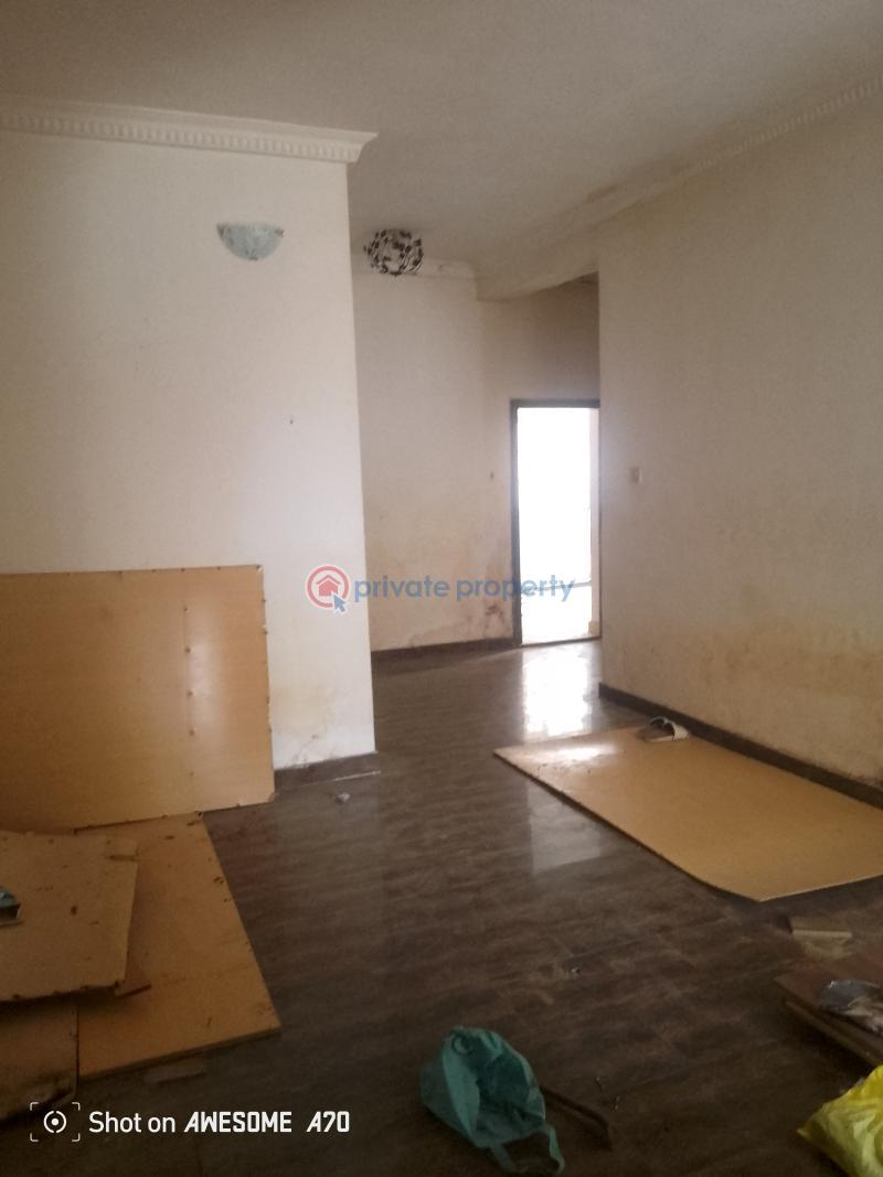 3 bedroom Block Of Flats For Rent Estate Badore Ajah Lagos - 8