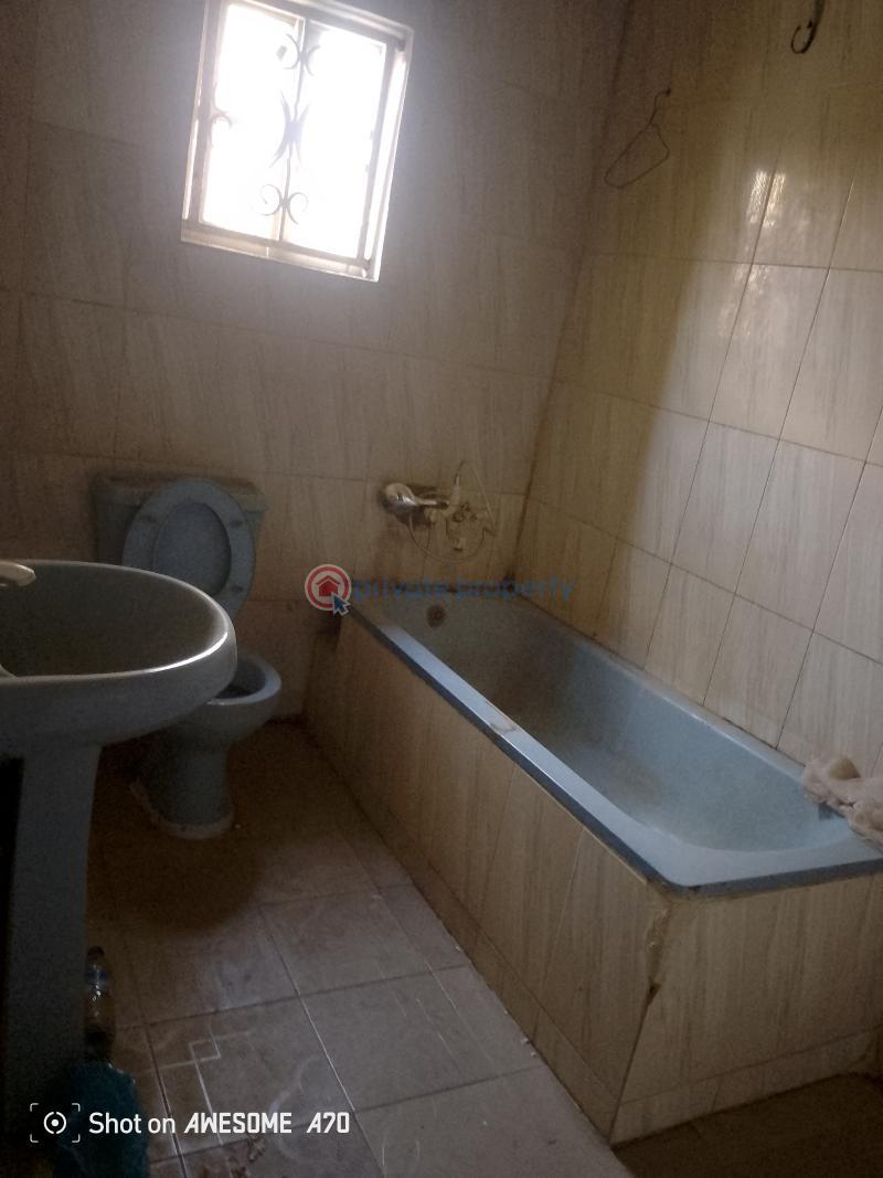 3 bedroom Block Of Flats For Rent Estate Badore Ajah Lagos - 9