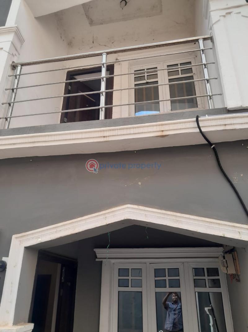 3 bedroom Flat & Apartment For Rent Diamond Estate, Command Ipaja Lagos - 1