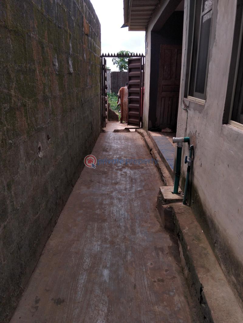 1 bedroom Flat & Apartment For Rent At Itele Close To Ayobo Lagos Ayobo Ipaja Lagos - 9