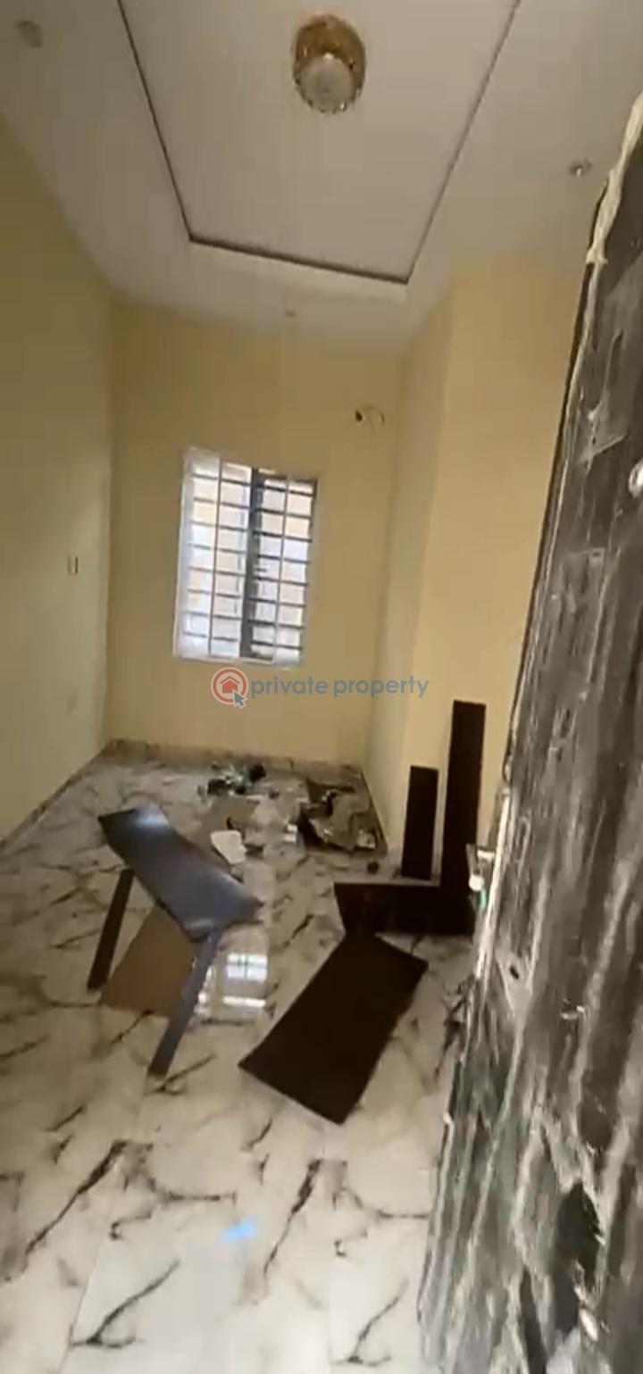 2 bedroom Flat & Apartment For Rent Glory Estate Ifako-Gbagada Lagos - 0