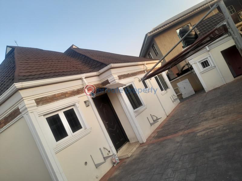 3 bedroom House For Rent Ile Tuntun,nihort,jericho Extension. Ibadan Oyo - 1