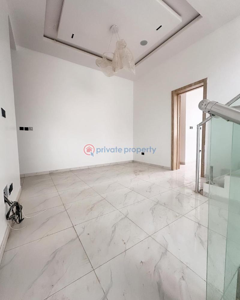 4 bedroom House For Sale Lekki Lagos - 1