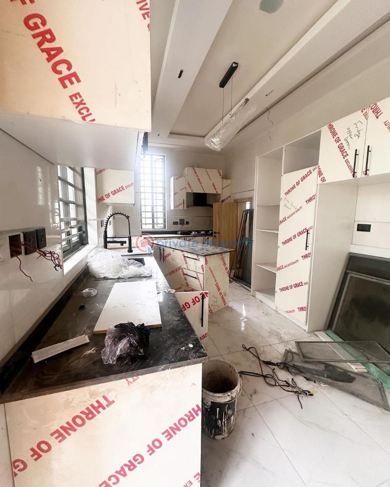4 bedroom House For Sale Lekki Lagos - 3