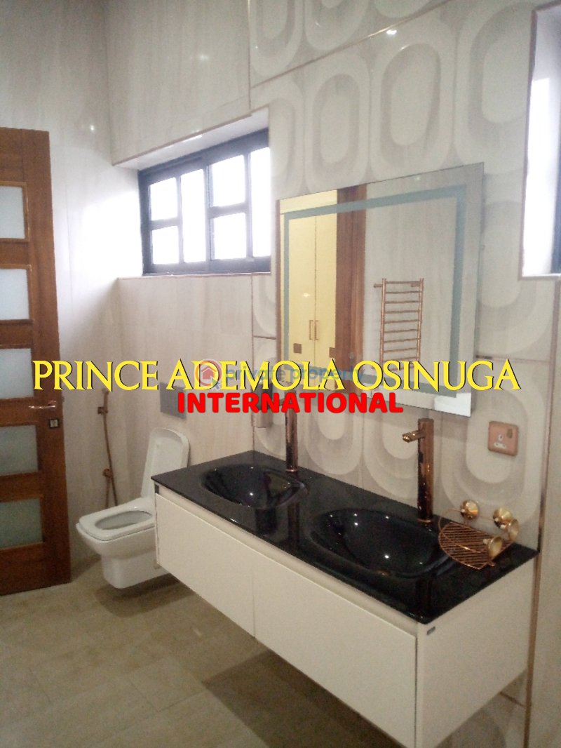 5 bedroom Detached Duplex For Sale Mojisola Onikoyi Estate Lagos - 9