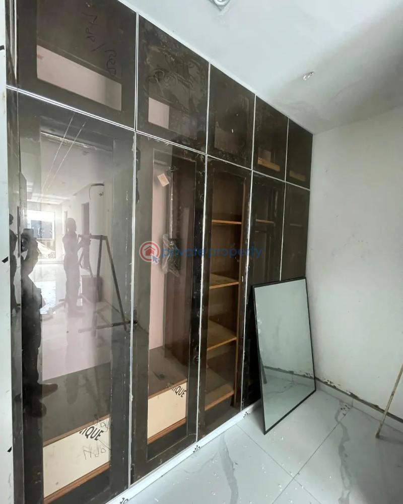 5 bedroom Detached Duplex For Sale Oral Estate Lekki Lagos - 3