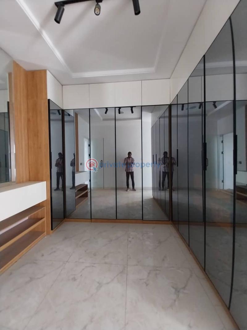 5 bedroom Detached Duplex For Sale Ogudu GRA Lagos - 8