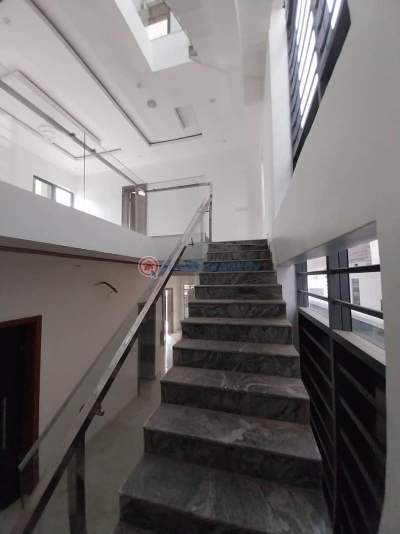 5 bedroom Detached Duplex For Sale Ogudu GRA Lagos - 1