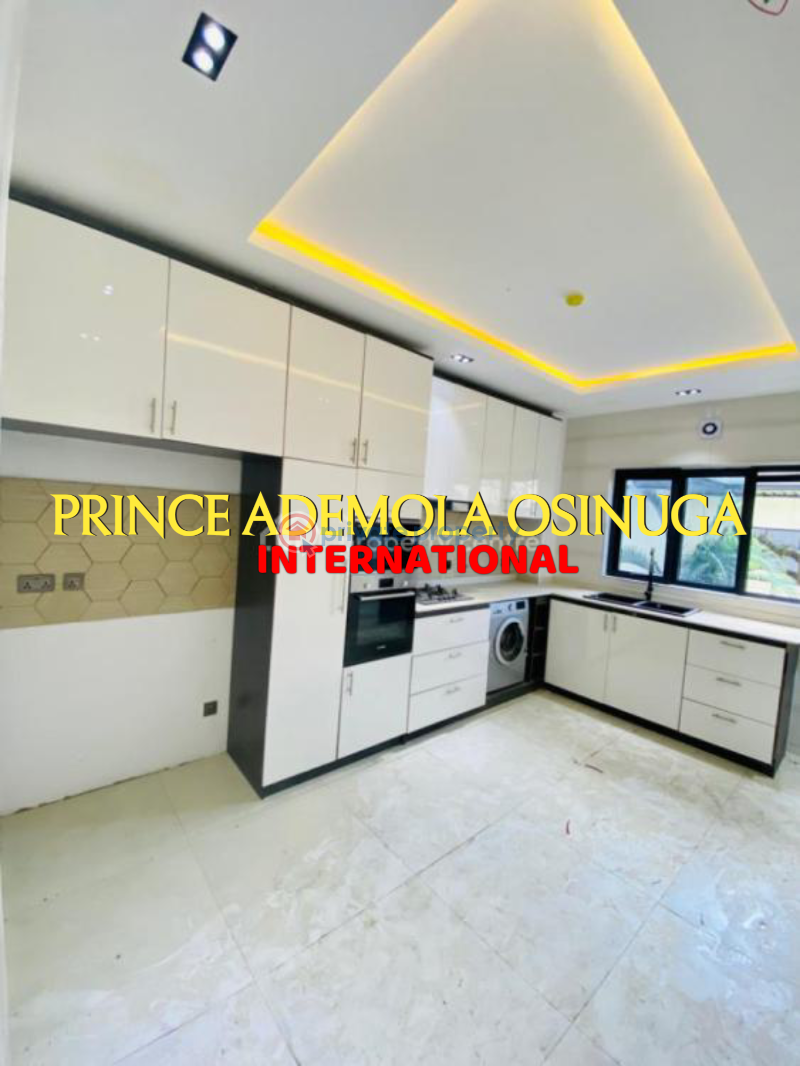 4 bedroom Terraced Duplex For Sale Parkview Estate Ikoyi Lagos - 3