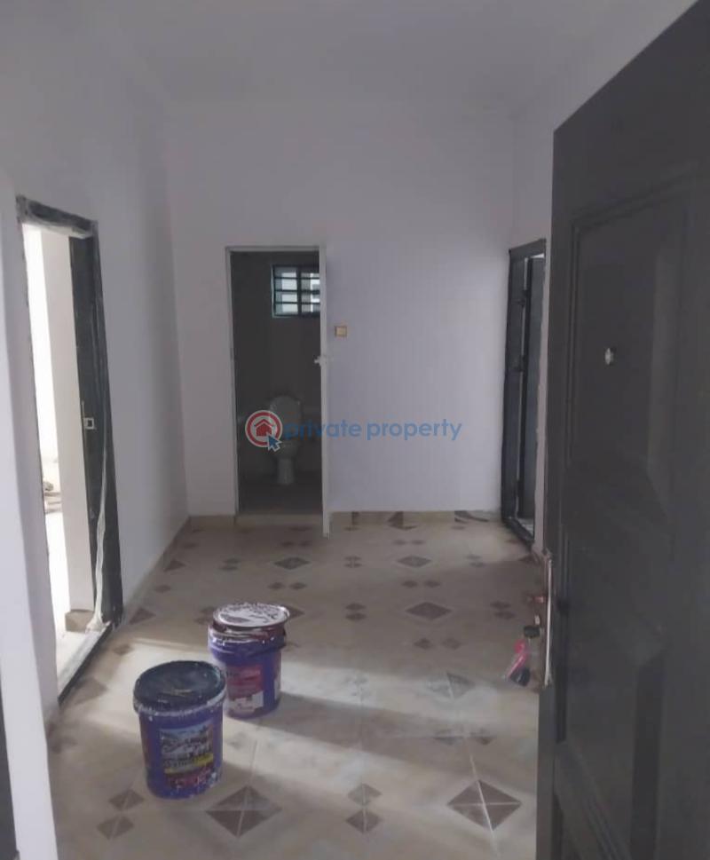 For rent 2 bedroom House Diamond Estate Command Ipaja Lagos (PID