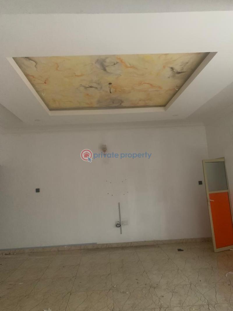 3 bedroom Flat & Apartment For Rent Iwaya Yaba Lagos - 3