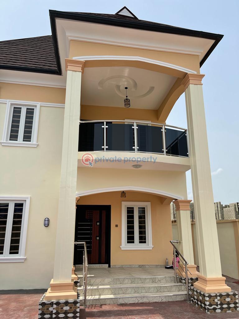 5 bedroom House For Sale Olu Odo Estate Valley View Ikorodu Lagos - 0