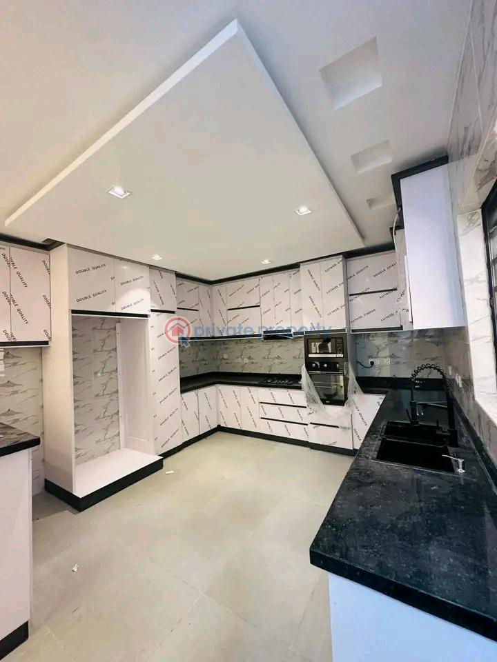 5 bedroom Detached Duplex For Sale Omole Phase 1 Estate Gra Agidingbi Ikeja Lagos - 15