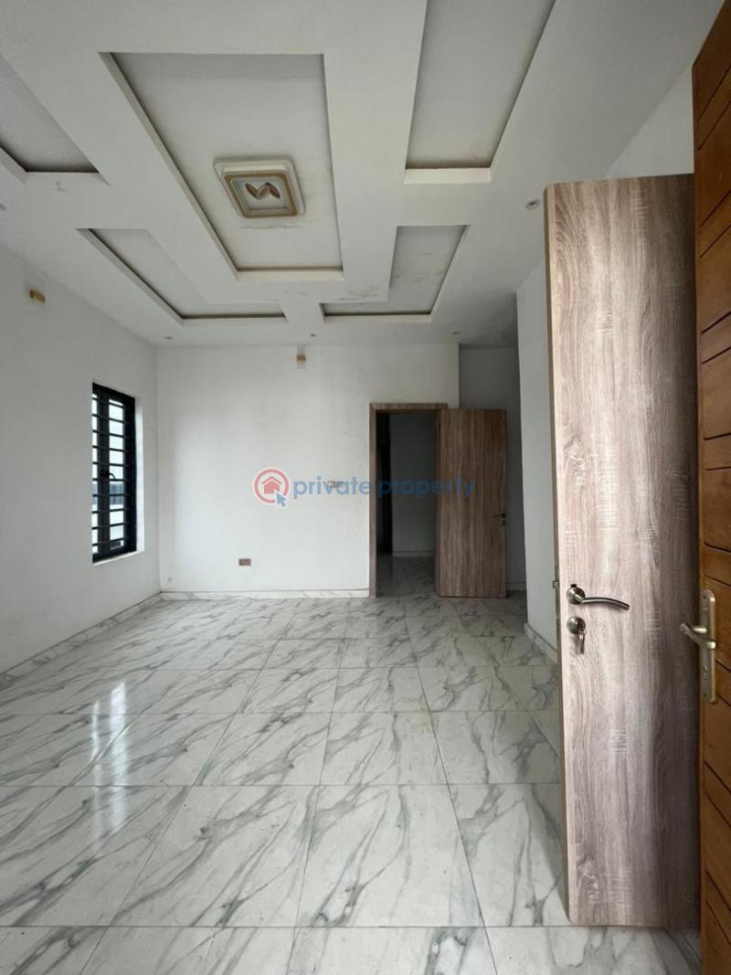 1 bedroom Shared Apartment For Rent Van Daniel Estate Along Lekki Expressway Lagos - 2