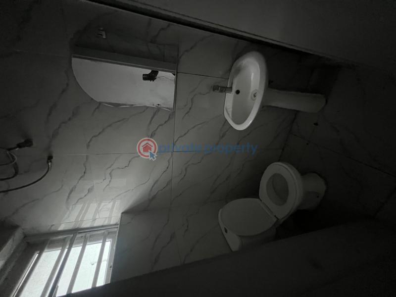 1 bedroom Shared Apartment For Rent Van Daniel Estate Along Lekki Expressway Lagos - 4