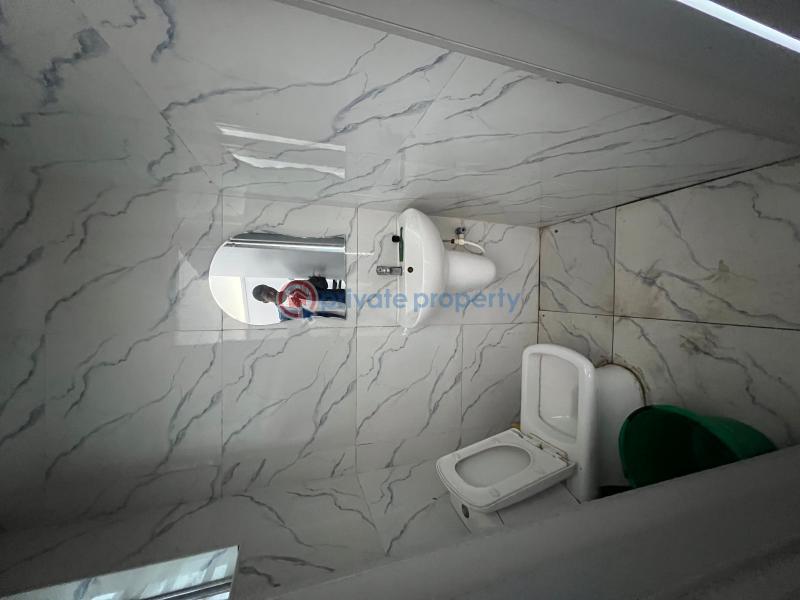 1 bedroom Studio Apartment For Rent Van Daniel Along Lekki Expressway Lagos - 5