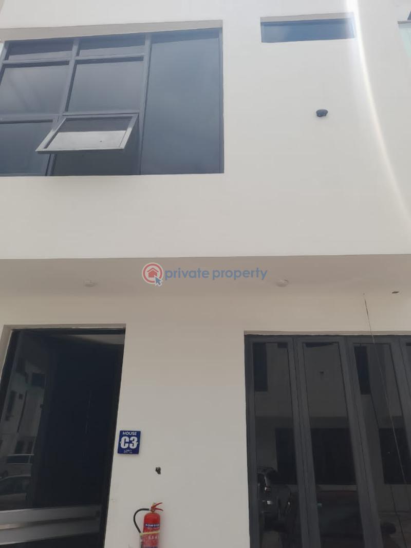 4 bedroom House For Rent In A Lovely Serene Estate Enviornment @ Adeniyi Jones Ikeja, Lagos. Adeniyi Jones Ikeja Lagos - 19