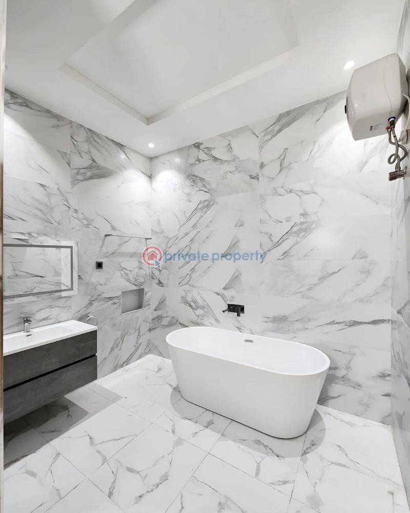 5 bedroom House For Sale Agungi Lekki Lagos - 7