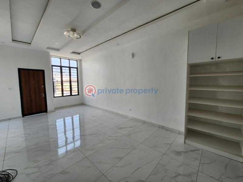 5 bedroom House For Sale Agungi Lekki Lagos - 12