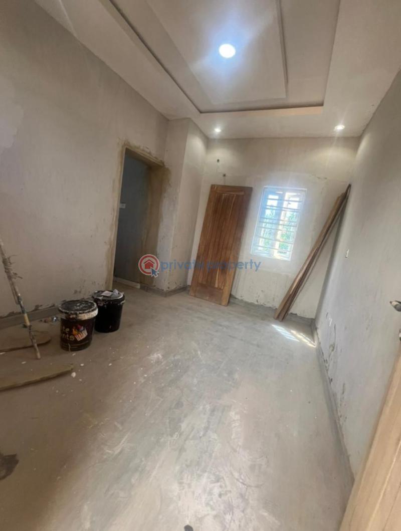 Self Contain For Rent In An Estate Environment @ Agidingbi Ikeja Lagos Agidingbi Ikeja Lagos - 7